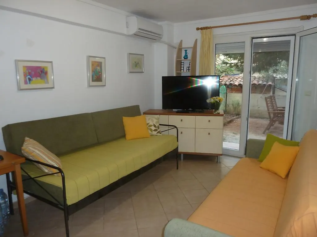 Seaside Apartment Soluň